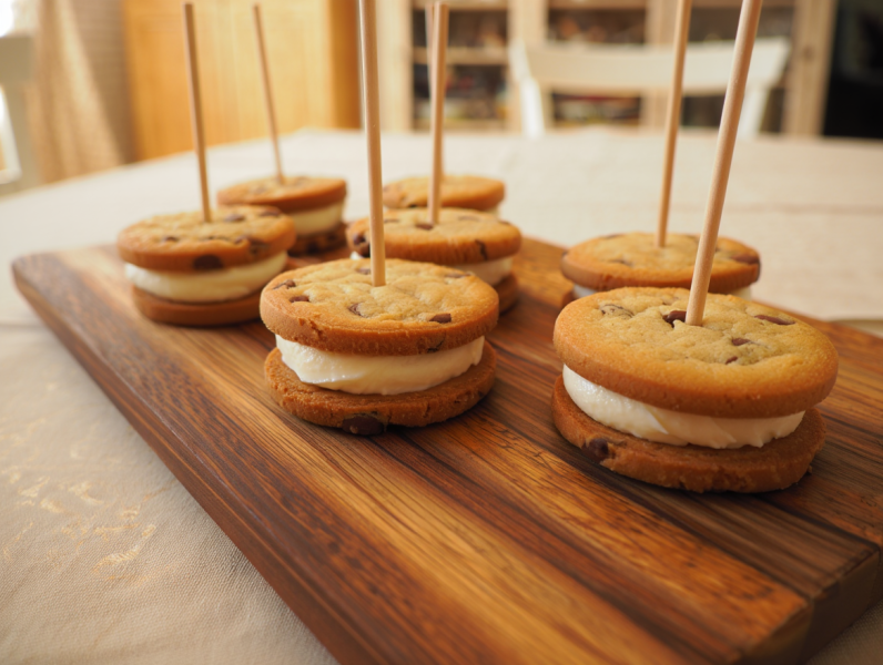Double Cookie Vanilla Cream Pops - French Dessert